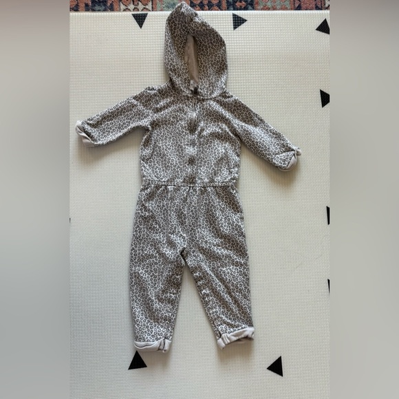 Carter’s|Baby toddler girl snow Leopard/animal print Jumpsuit with Hood•••Boho - Picture 6 of 7